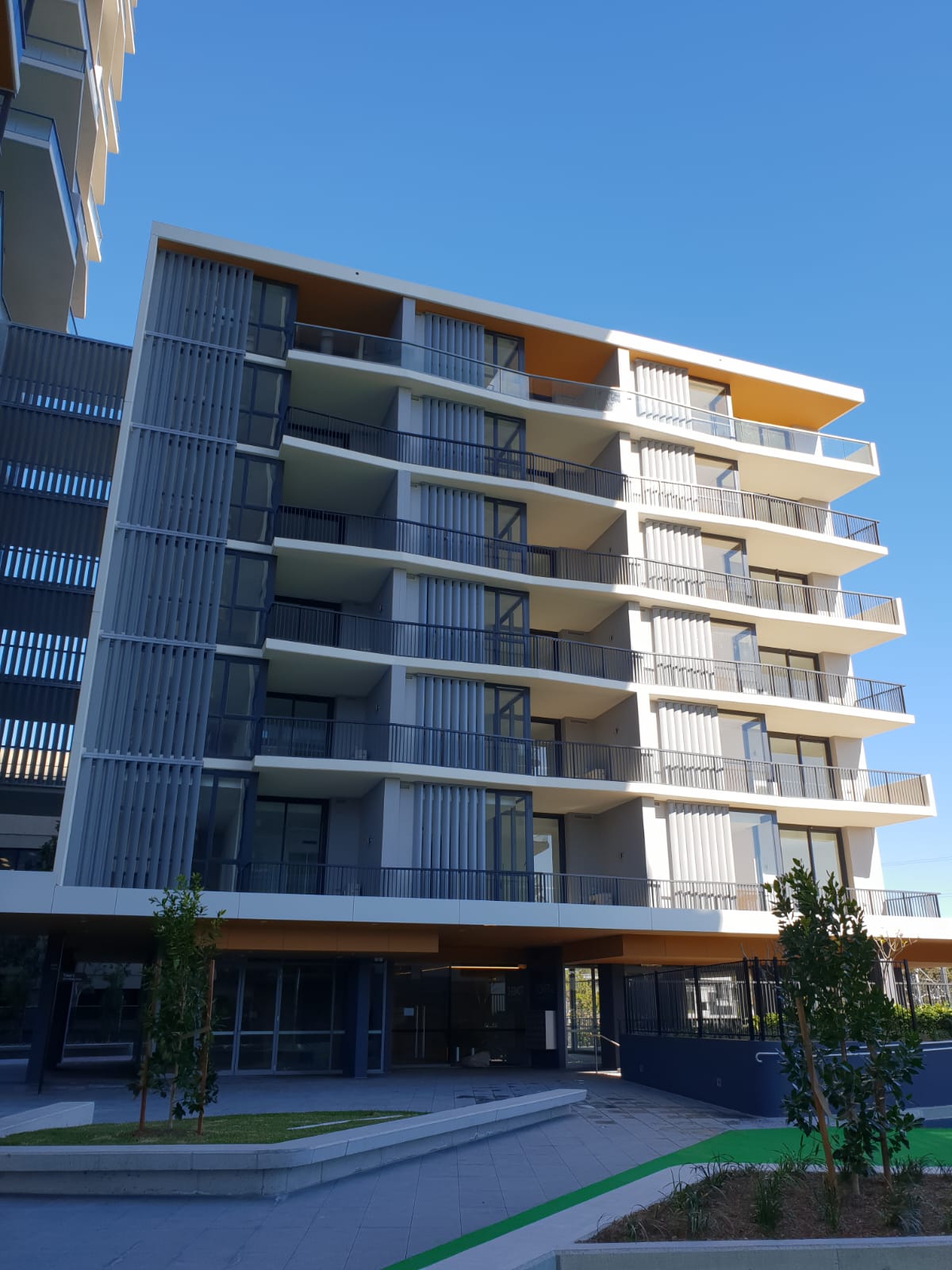 Commercial Glazing & Framing Systems